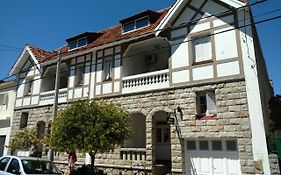 Hostería Almirante Brown